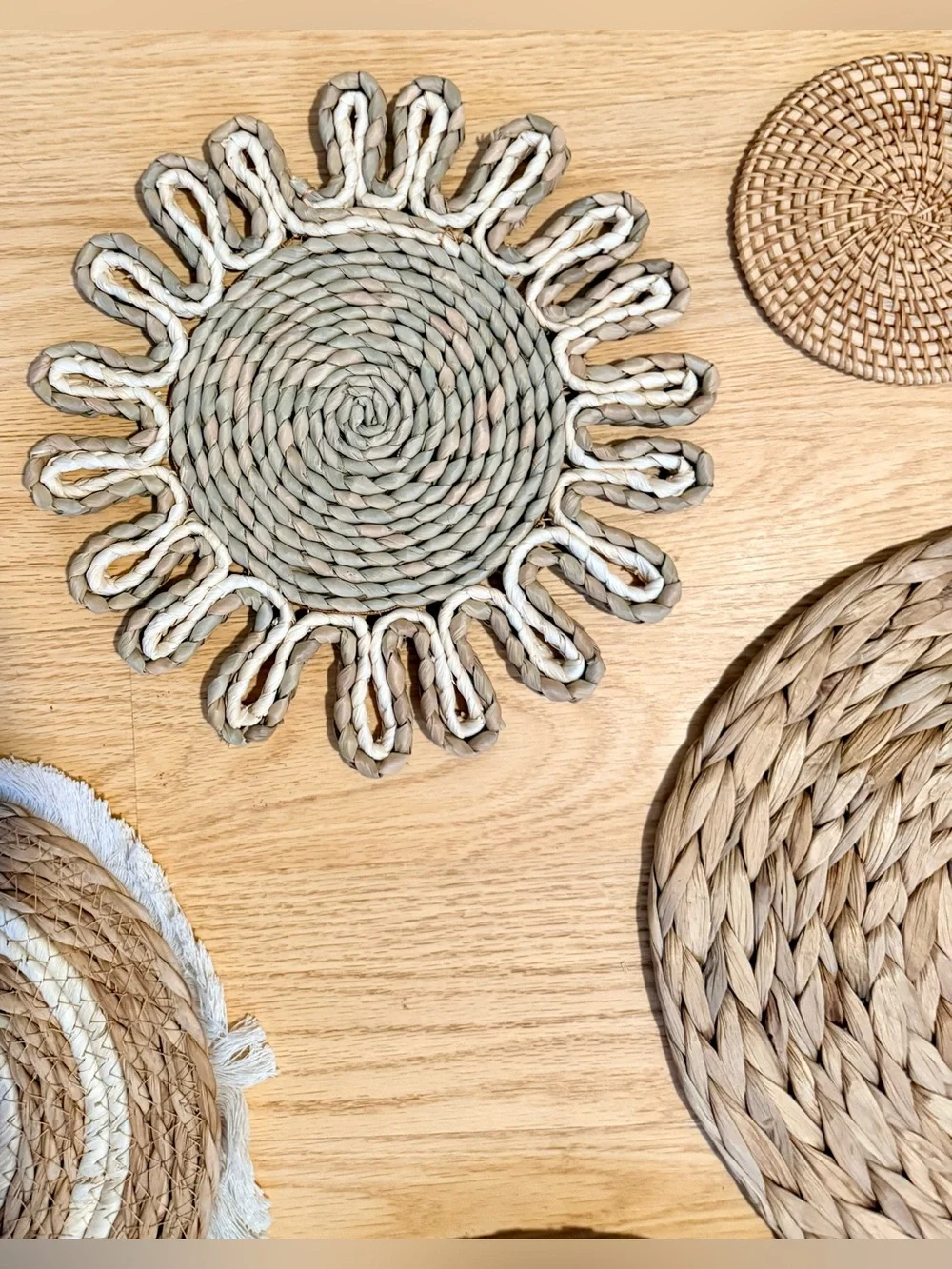 NEW 10 Pc Handwoven Seagrass Wall Basket Decor Set Boho Coastal Farmhouse 5”-13”